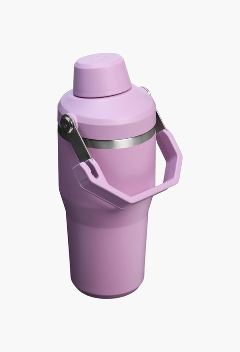 The IceFlow™ Tumbler with Fast Flow Lid